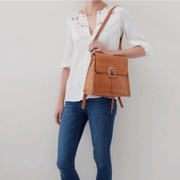 NWT New Hobo Appeal Convertible Backpack Purse Driftwood Leather Retired Rare main image 5